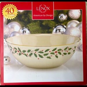 Lenox Holiday Christmas Large Bowl